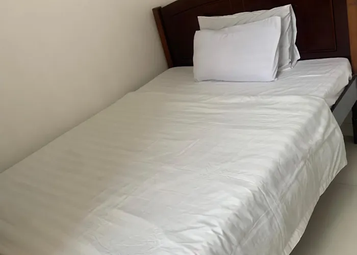 Aparthotel Birch Tower Malate By T&t