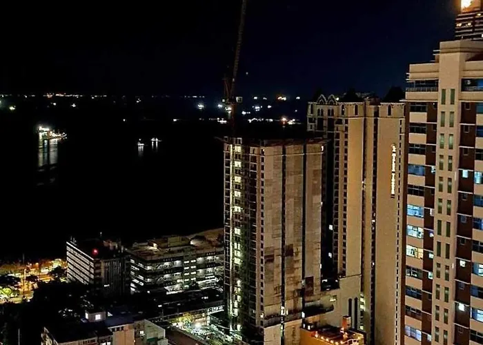 Birch Tower Malate By T&t Aparthotel 4*